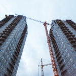 Первичная недвижимость СПб на окраинах: что предлагает рынок