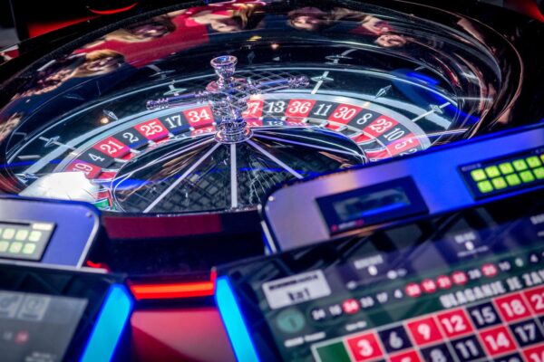 Онлайн казино бонусы: Как не потеряться в мире Gizbo Casino