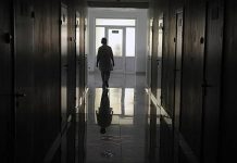 Врачи порвали онкобольной россиянке кишечник и отправили домой