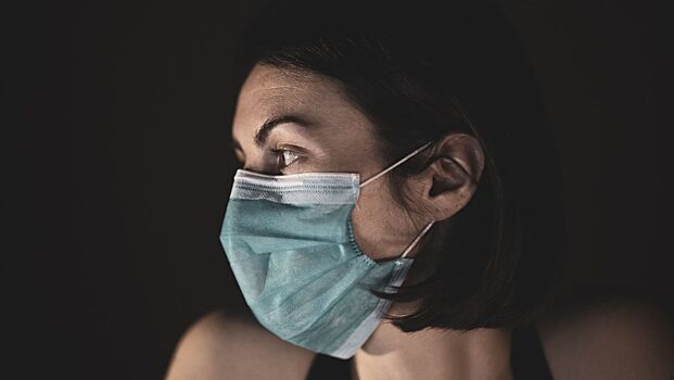 Инфекционист рассказал, как не заразиться COVID-19 в период ОРВИ