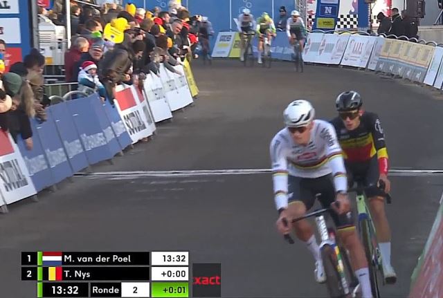 Матье ван дер Пул доминировал на X2O Trofee в Хофстаде и взял четвёртую победу в сезоне