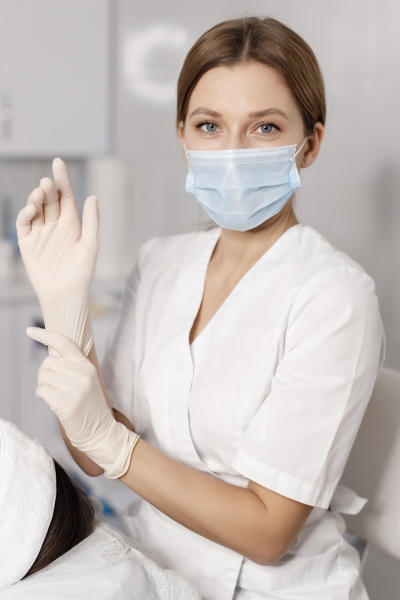 Комбинация кеторолака и двухэтапного облучения снижает боль во время 5-АЛК-ФДТ при ОК