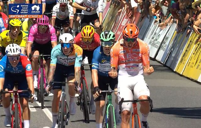 Сэм Уэлсфорд — победитель 3 этапа Тура Даун Андер-2026