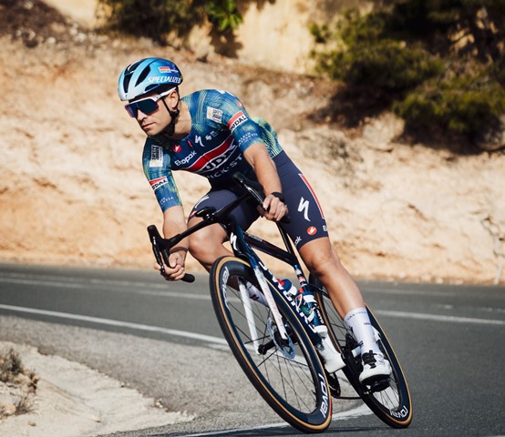 Микель Ланда начинает 16-й сезон в профессиональном пелотоне