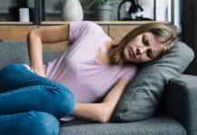 Менструальные боли в подростковом возрасте определены как фактор, предсказывающий хроническую боль во взрослом возрасте.